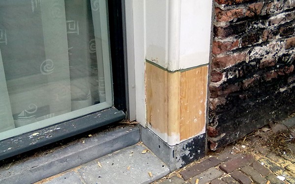 Grondig herstel houtrot voor beter  schilderwerk Mannle Brummen.jpg